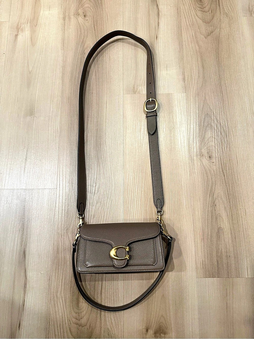 Coach Tabby 20 Shoulder Bag – Taupe – Excellent Condition